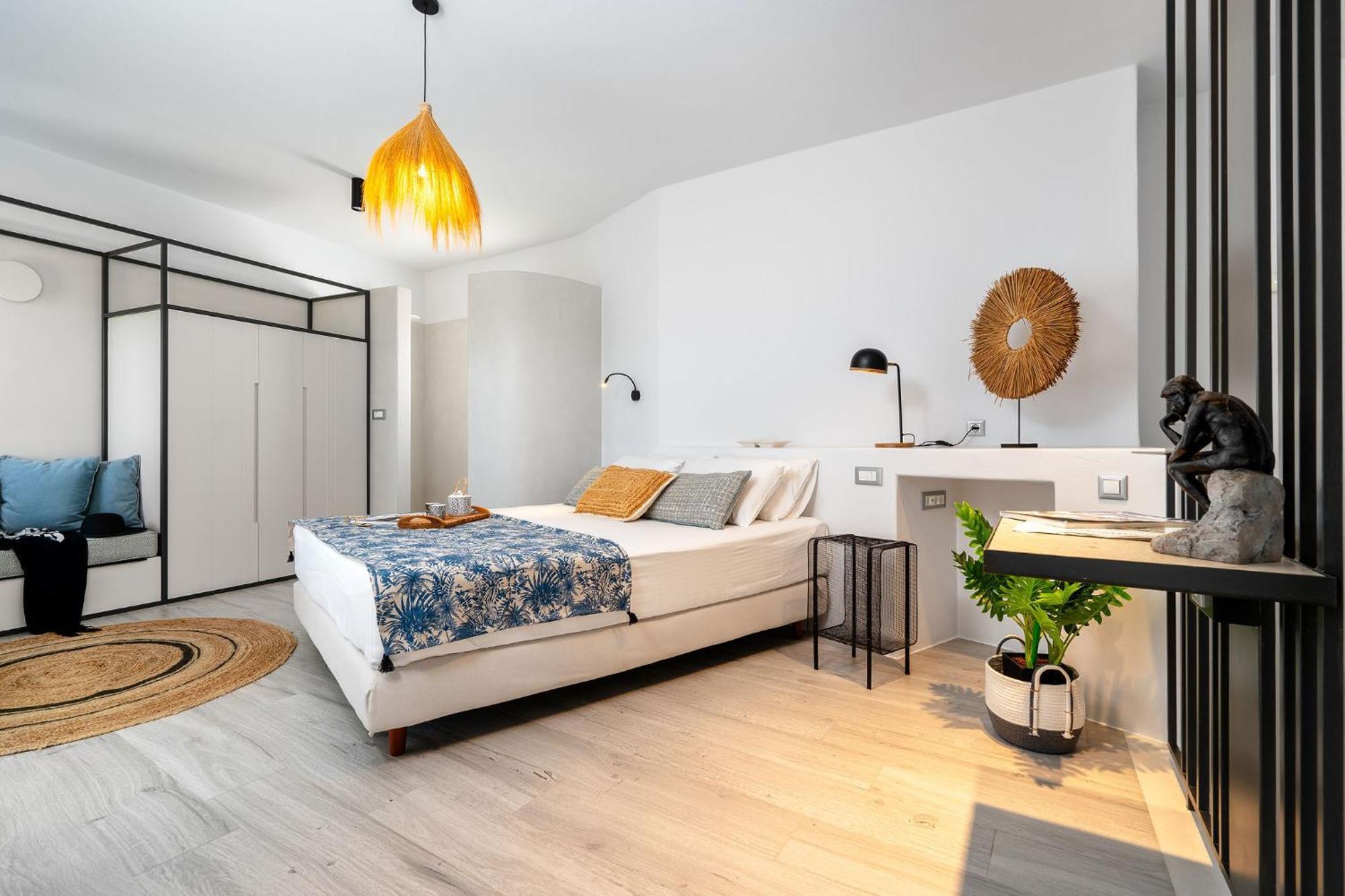 Sunday Luxury Suites Agia Anna  Exterior photo